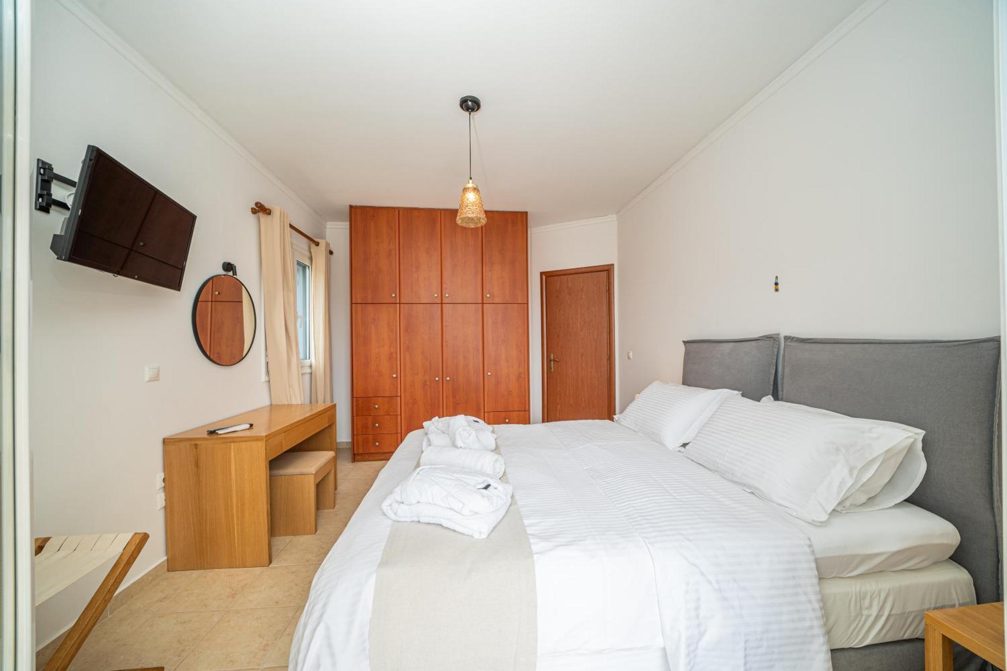 Nefeli Apartments Agia Efimia Ngoại thất bức ảnh