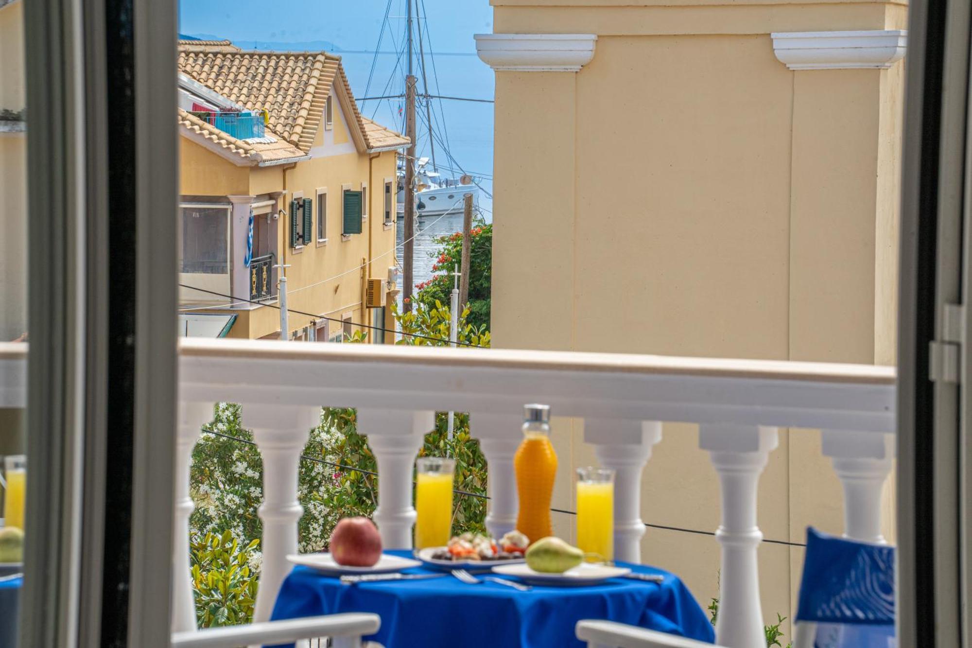 Nefeli Apartments Agia Efimia Ngoại thất bức ảnh