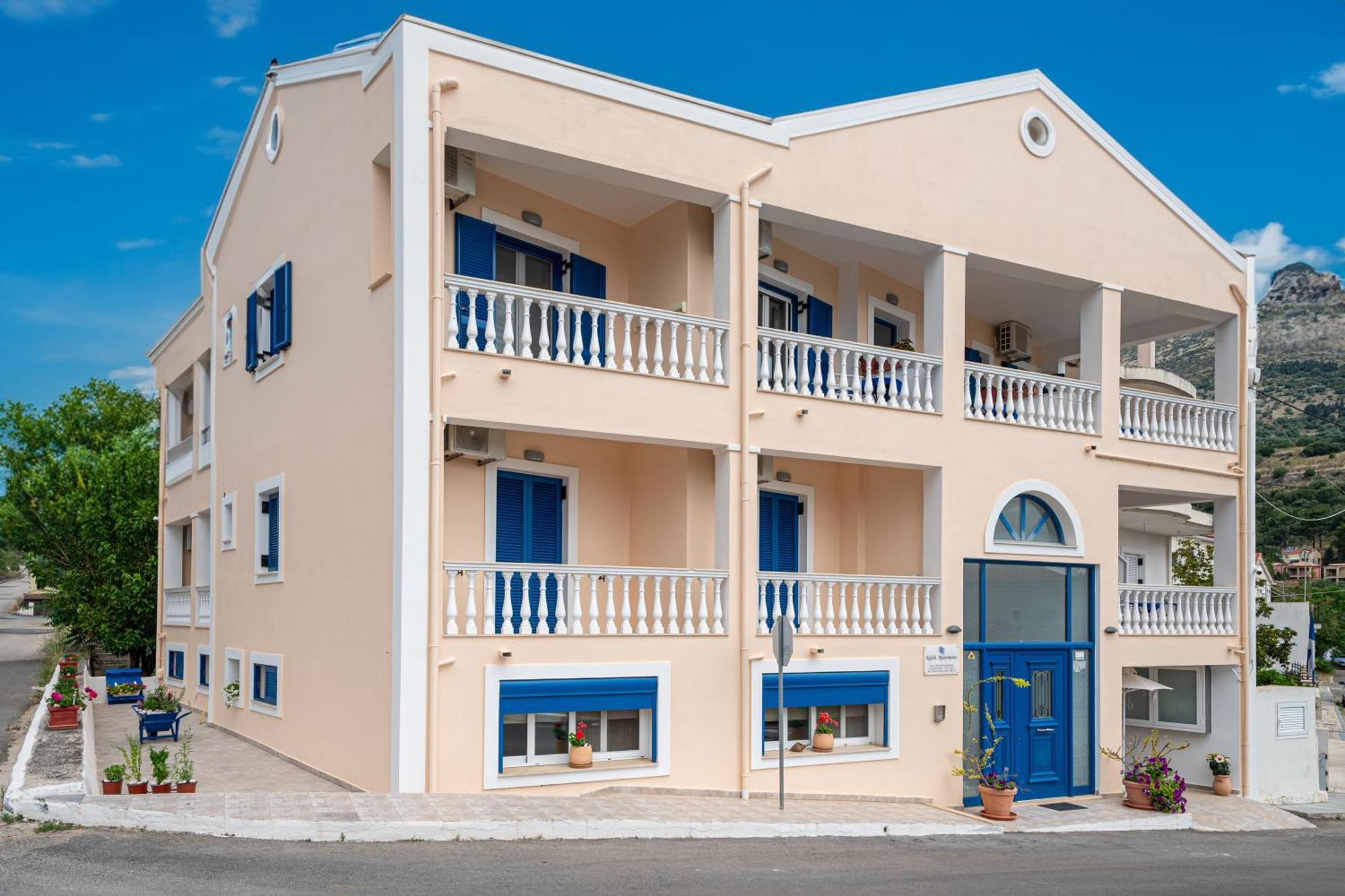 Nefeli Apartments Agia Efimia Ngoại thất bức ảnh