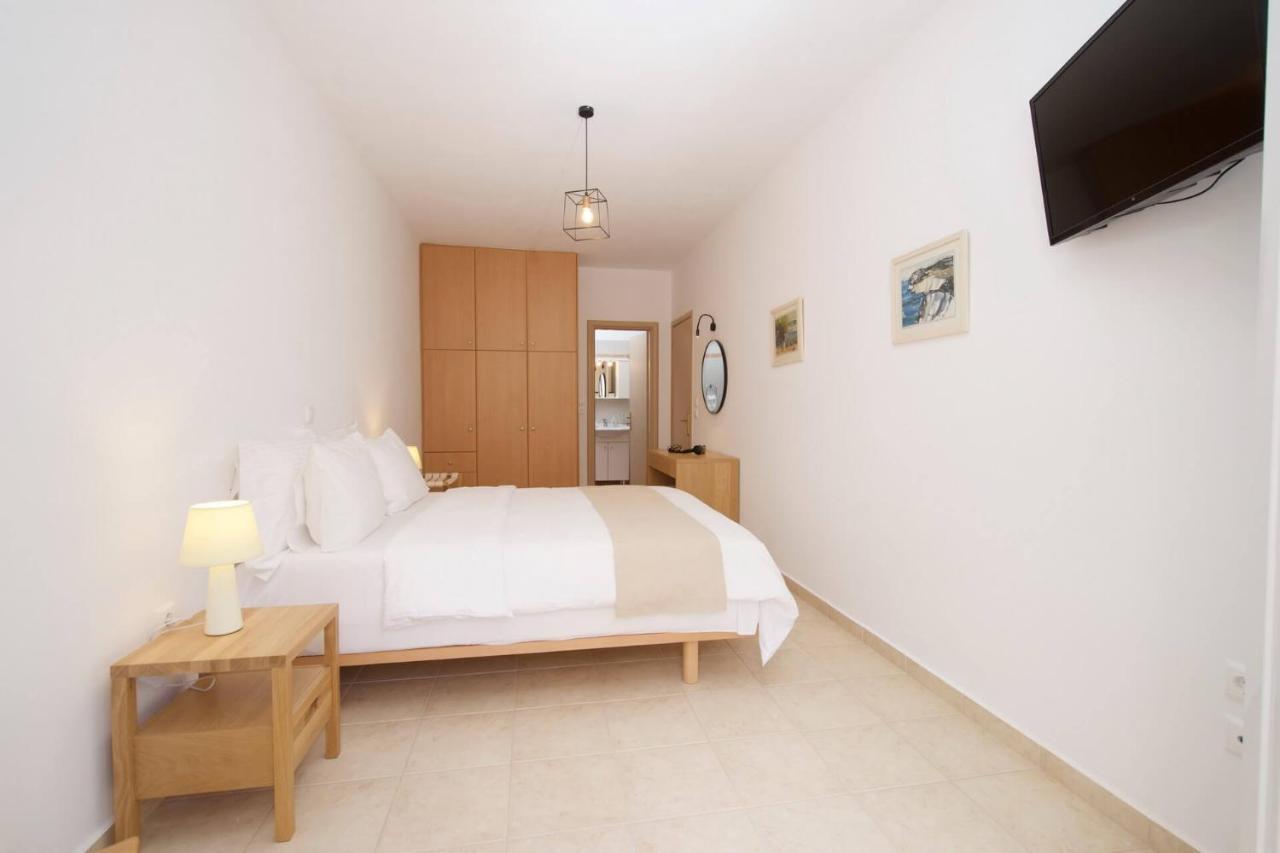 Nefeli Apartments Agia Efimia Ngoại thất bức ảnh